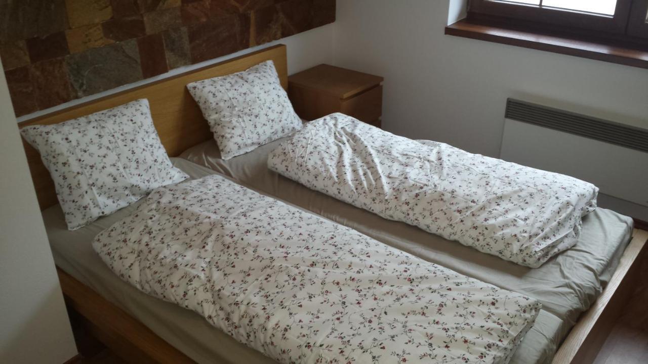 Apartmany 33 A 8 Ad Kamzik โดโนวาลี ภายนอก รูปภาพ